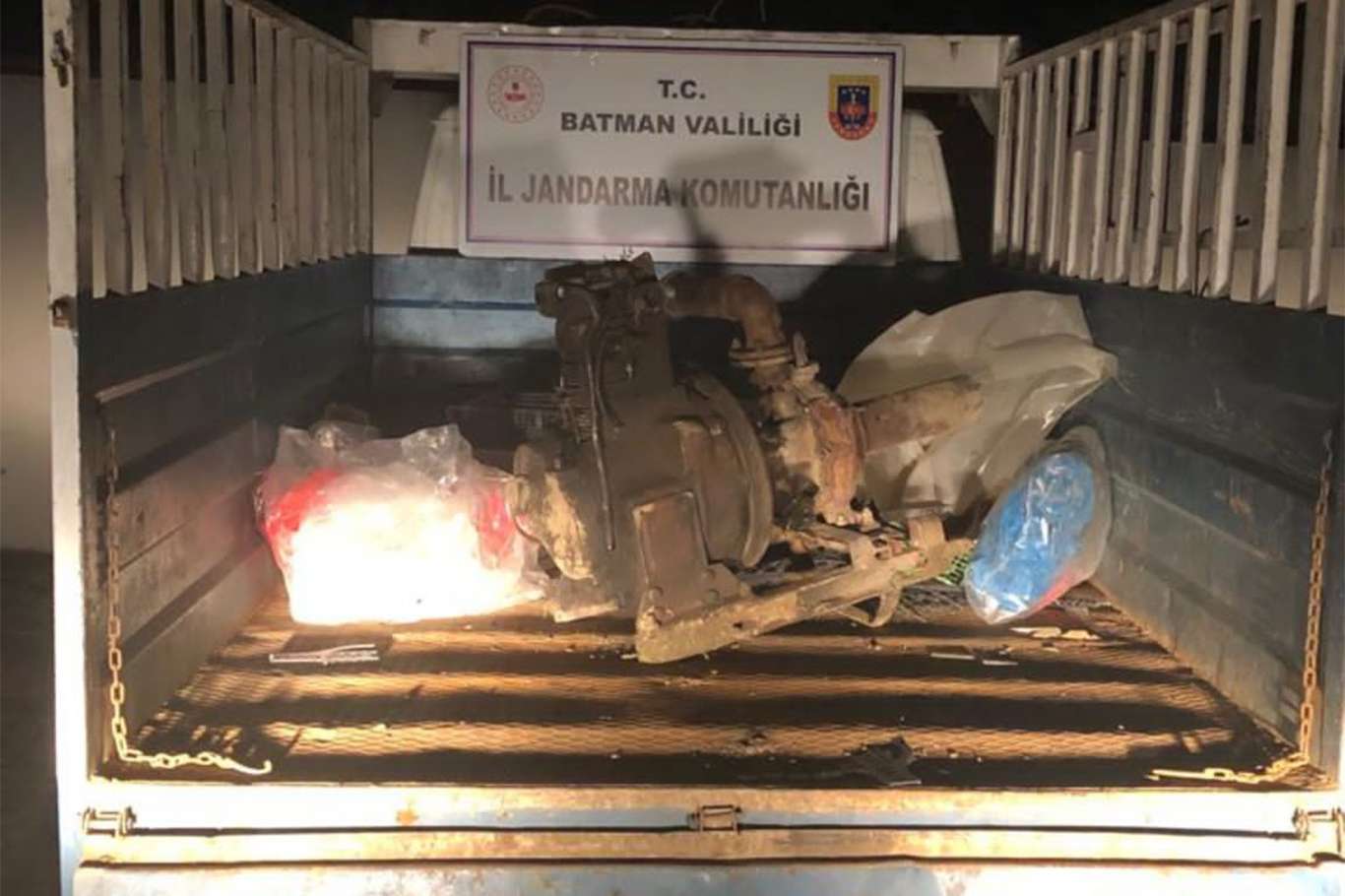 Batman’da su motoru çalan 5 şahıs yakalandı Batman’da su motoru çalan 5 şahıs yakalandı